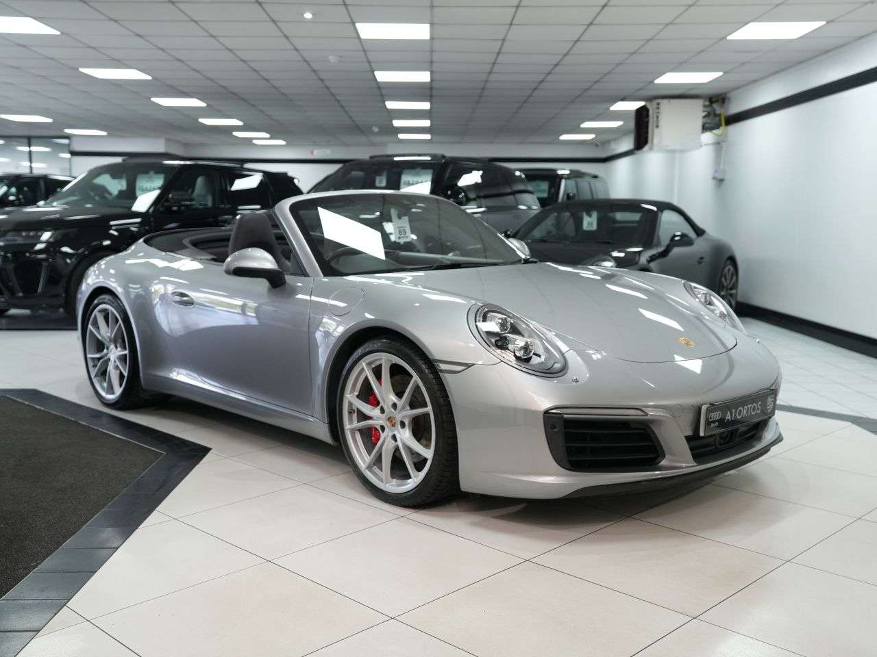 A 2015 PORSCHE 911 3.0T 991 Carrera S Convertible 2dr Petrol PDK Euro 6 (s/s) (420 ps) BEAUTIF A 2015 PORSCHE 911 3.0T 991 Carrera S Convertible 2dr Petrol PDK Euro 6 (s/s) (420 ps) BEAUTIF