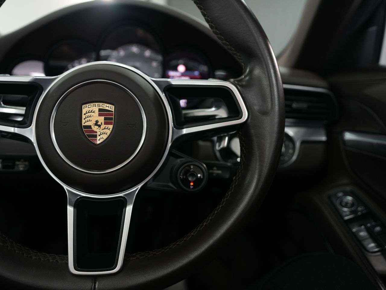 2015 PORSCHE 911 2015 PORSCHE 911