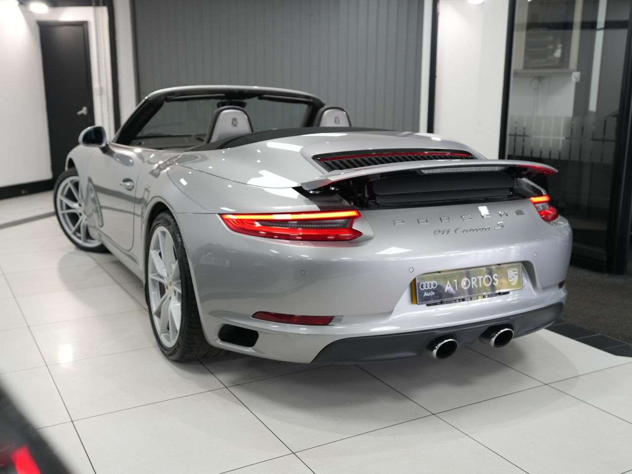 2015 PORSCHE 911 2015 PORSCHE 911