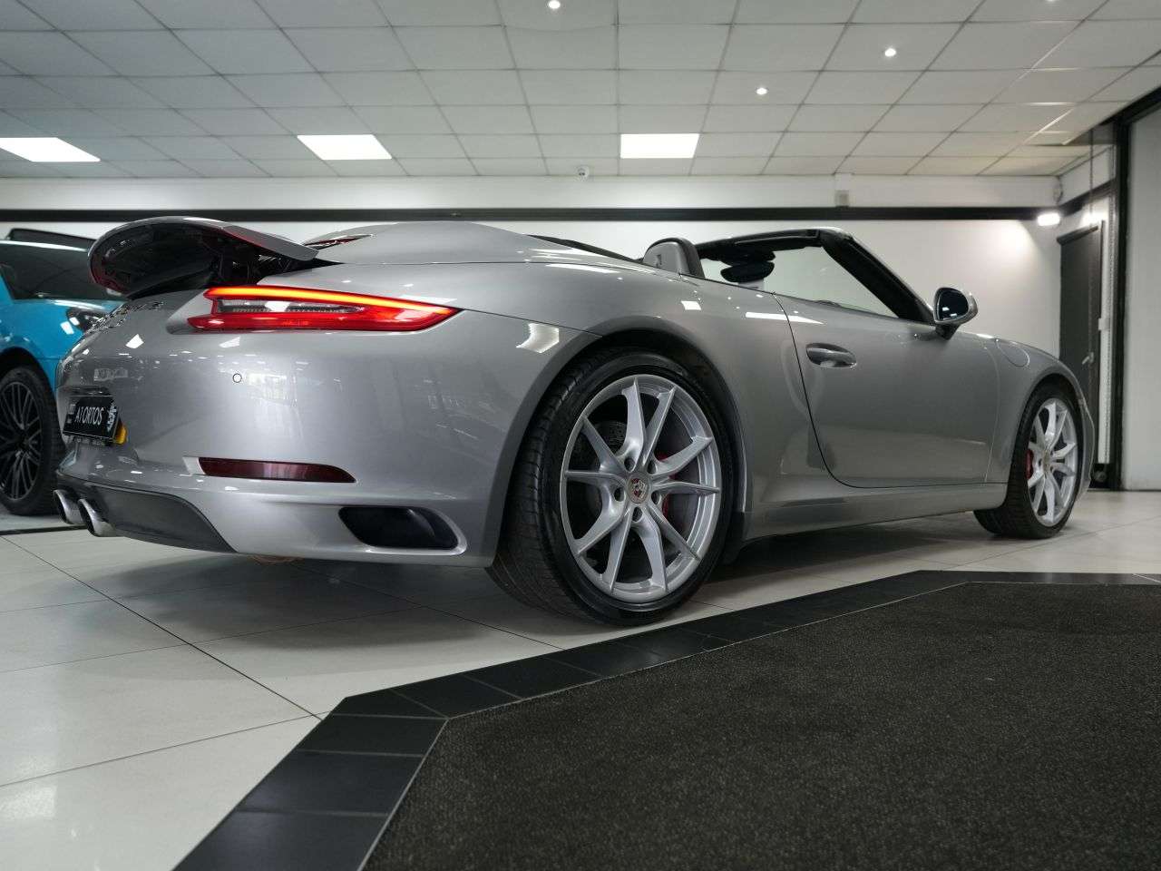 2015 PORSCHE 911 2015 PORSCHE 911