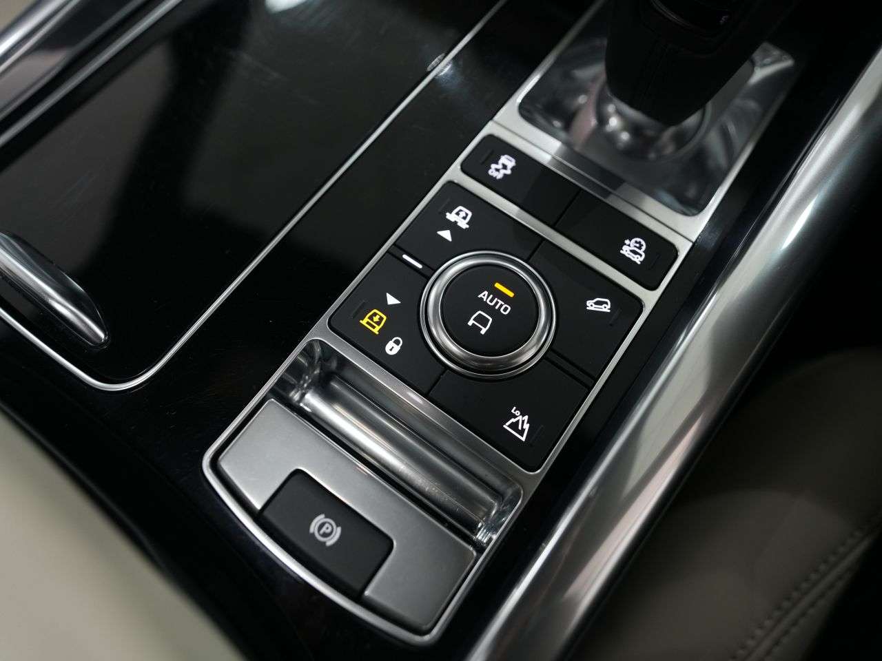2020 LAND ROVER RANGE ROVER SPORT 2020 LAND ROVER RANGE ROVER SPORT