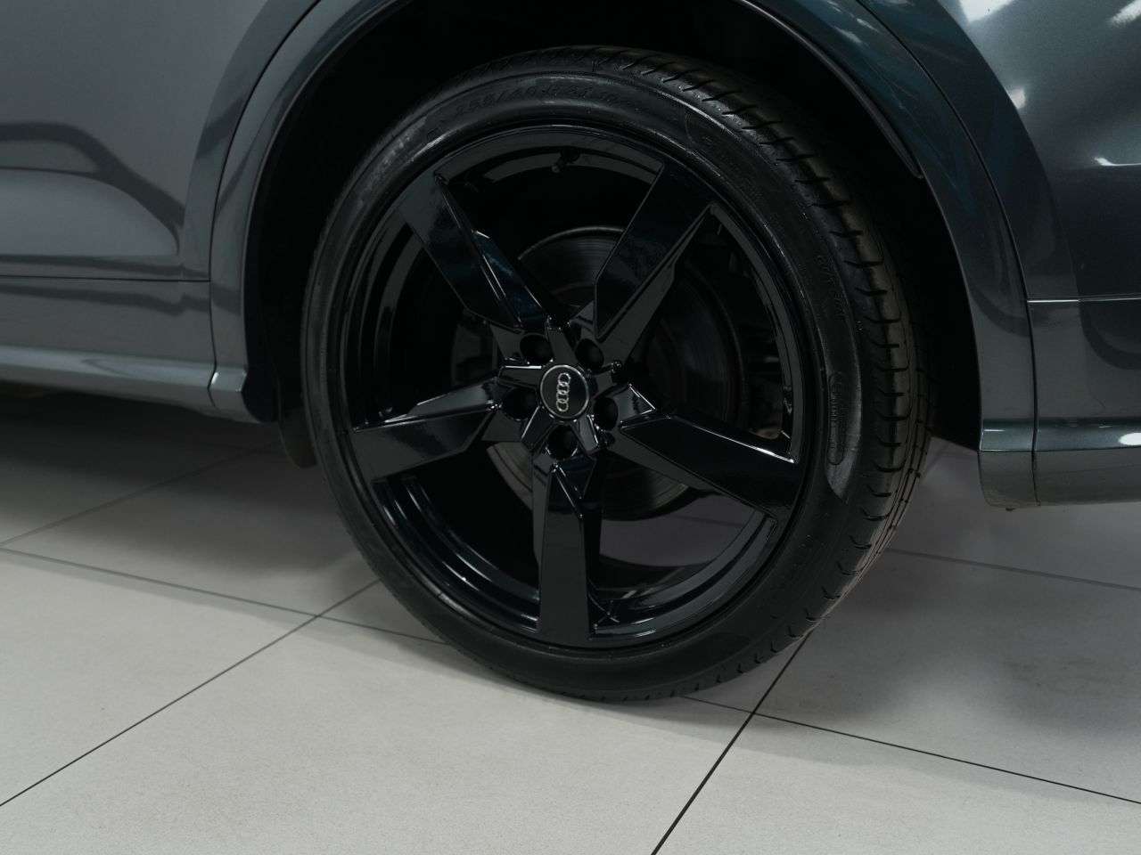 2019 AUDI SQ5 2019 AUDI SQ5