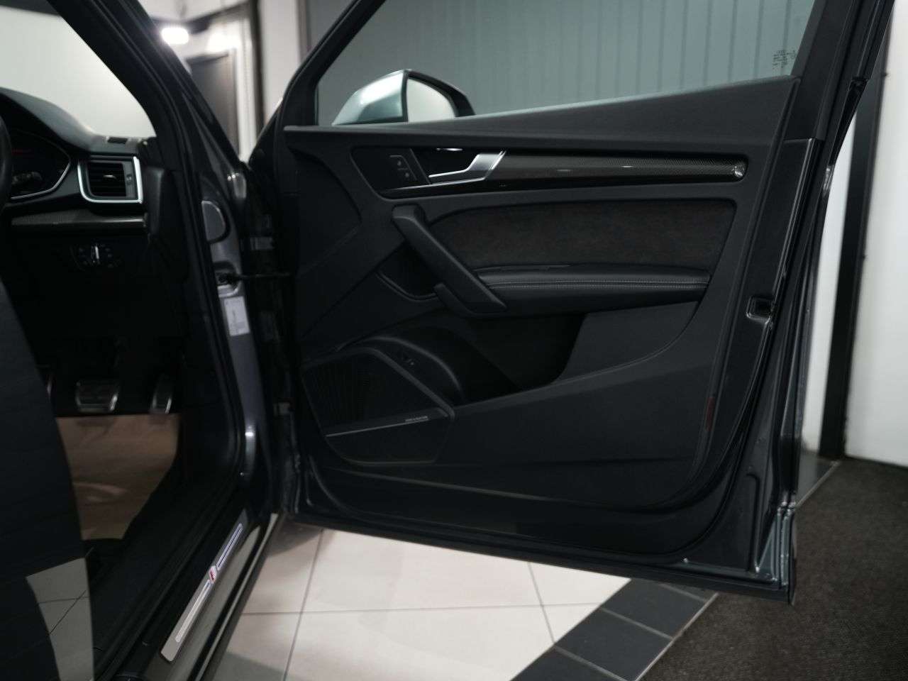 2019 AUDI SQ5 2019 AUDI SQ5
