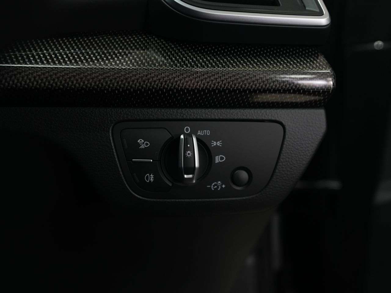 2019 AUDI SQ5 2019 AUDI SQ5