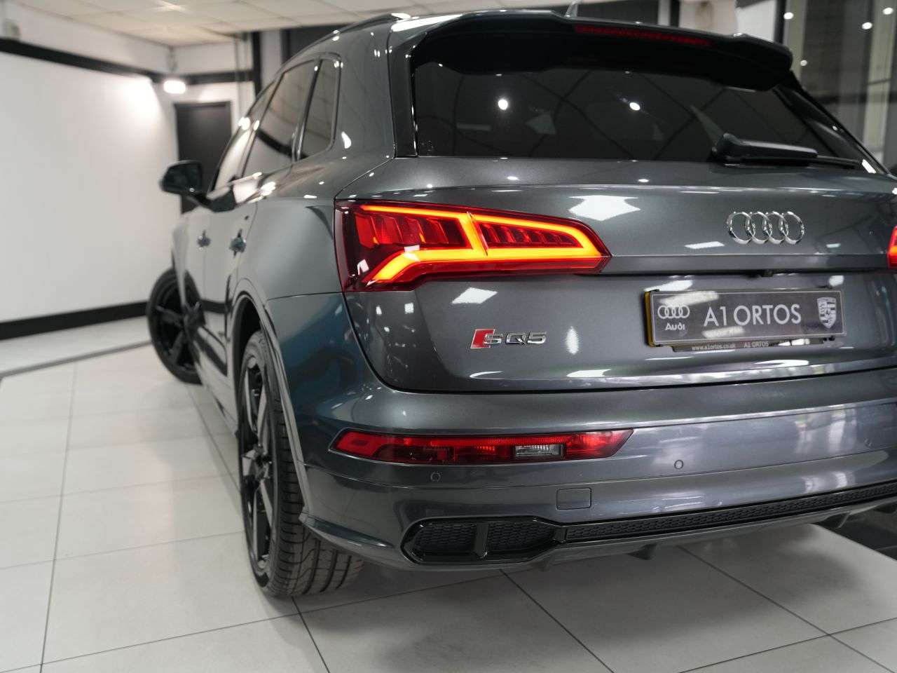 2019 AUDI SQ5 2019 AUDI SQ5