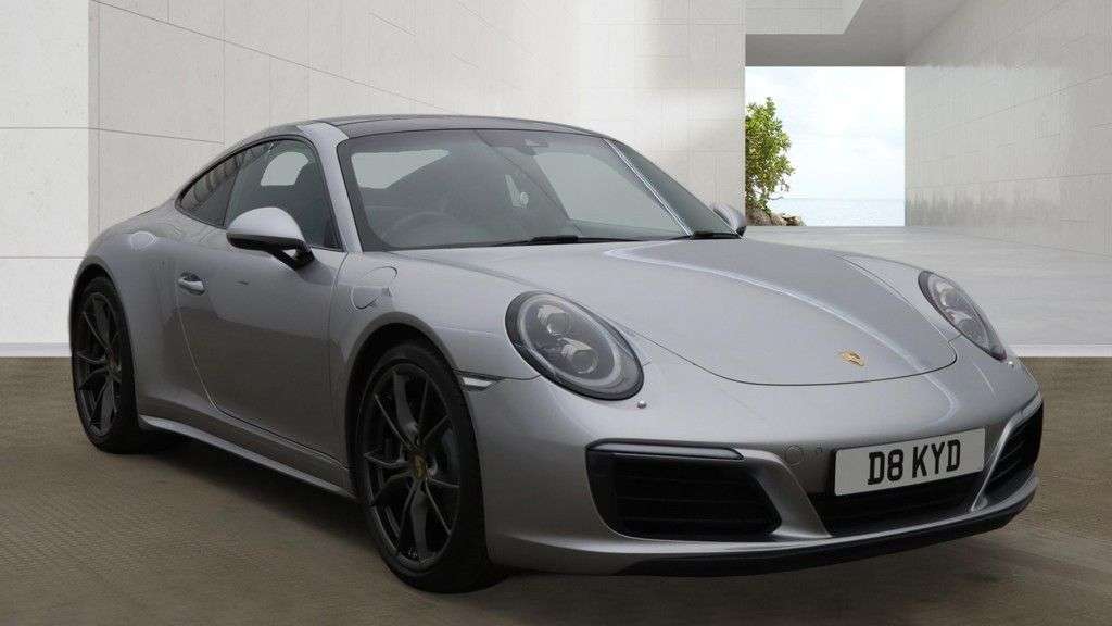 A 2016 PORSCHE 911 3.0T 991 Carrera 4 Coupe 2dr Petrol PDK 4WD Euro 6 (s/s) (370 ps) ICONIC GT A 2016 PORSCHE 911 3.0T 991 Carrera 4 Coupe 2dr Petrol PDK 4WD Euro 6 (s/s) (370 ps) ICONIC GT