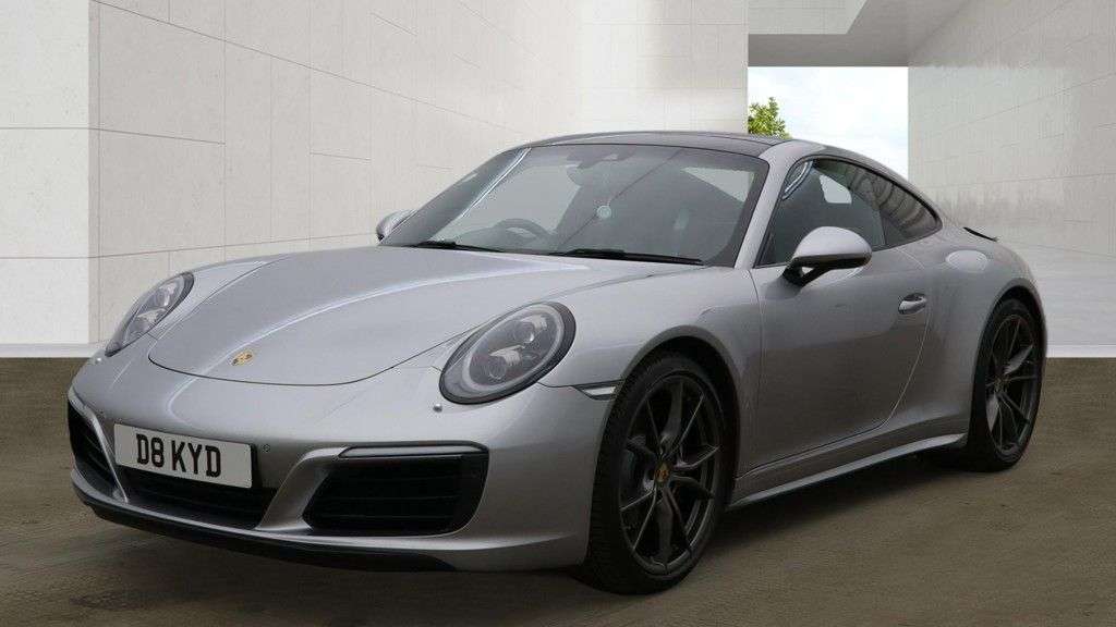 A 2016 PORSCHE 911 3.0T 991 Carrera 4 Coupe 2dr Petrol PDK 4WD Euro 6 (s/s) (370 ps) ICONIC GT A 2016 PORSCHE 911 3.0T 991 Carrera 4 Coupe 2dr Petrol PDK 4WD Euro 6 (s/s) (370 ps) ICONIC GT