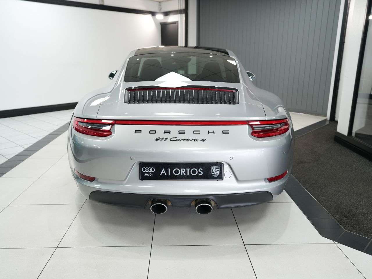 2016 PORSCHE 911 2016 PORSCHE 911