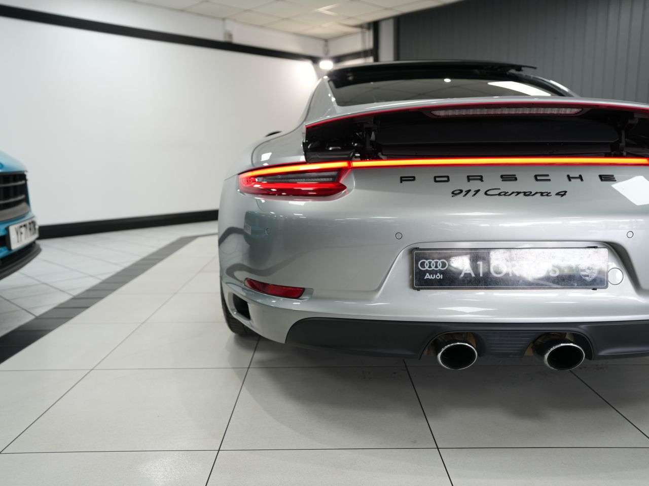 2016 PORSCHE 911 2016 PORSCHE 911