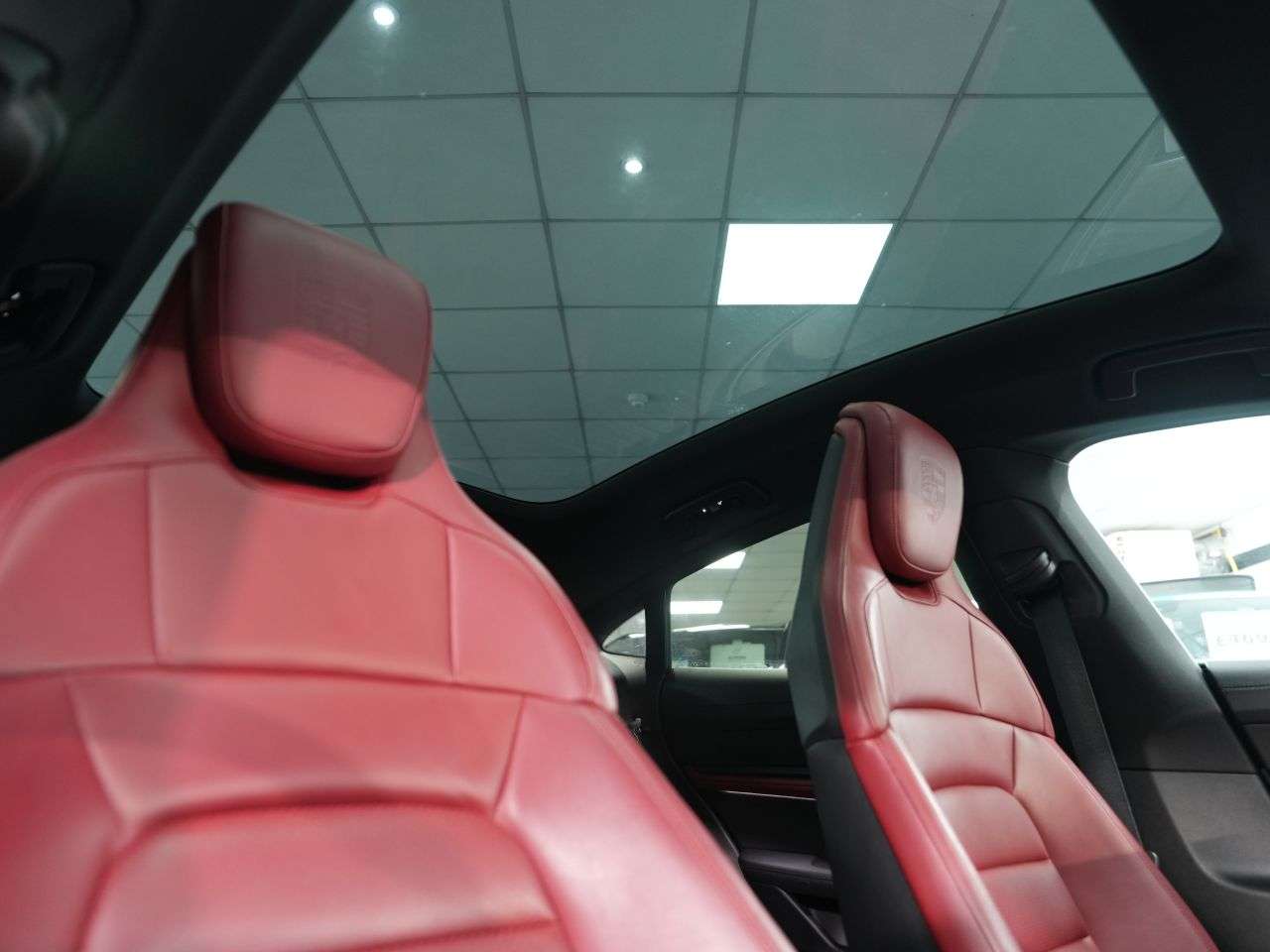 A 2022 PORSCHE TAYCAN Performance Plus 93.4kWh 4S Saloon 4dr Electric Auto 4WD (11kW Charger) (57 A 2022 PORSCHE TAYCAN Performance Plus 93.4kWh 4S Saloon 4dr Electric Auto 4WD (11kW Charger) (57