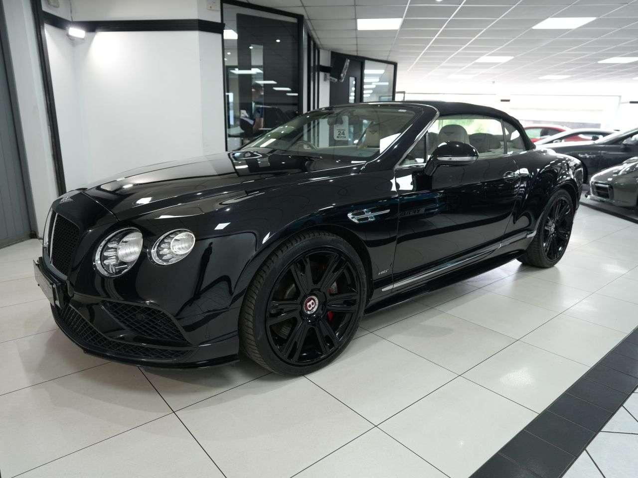 A 2016 BENTLEY CONTINENTAL 4.0 V8 GTC S Mulliner Driving Specification Convertible 2dr Petrol Auto 4WD A 2016 BENTLEY CONTINENTAL 4.0 V8 GTC S Mulliner Driving Specification Convertible 2dr Petrol Auto 4WD