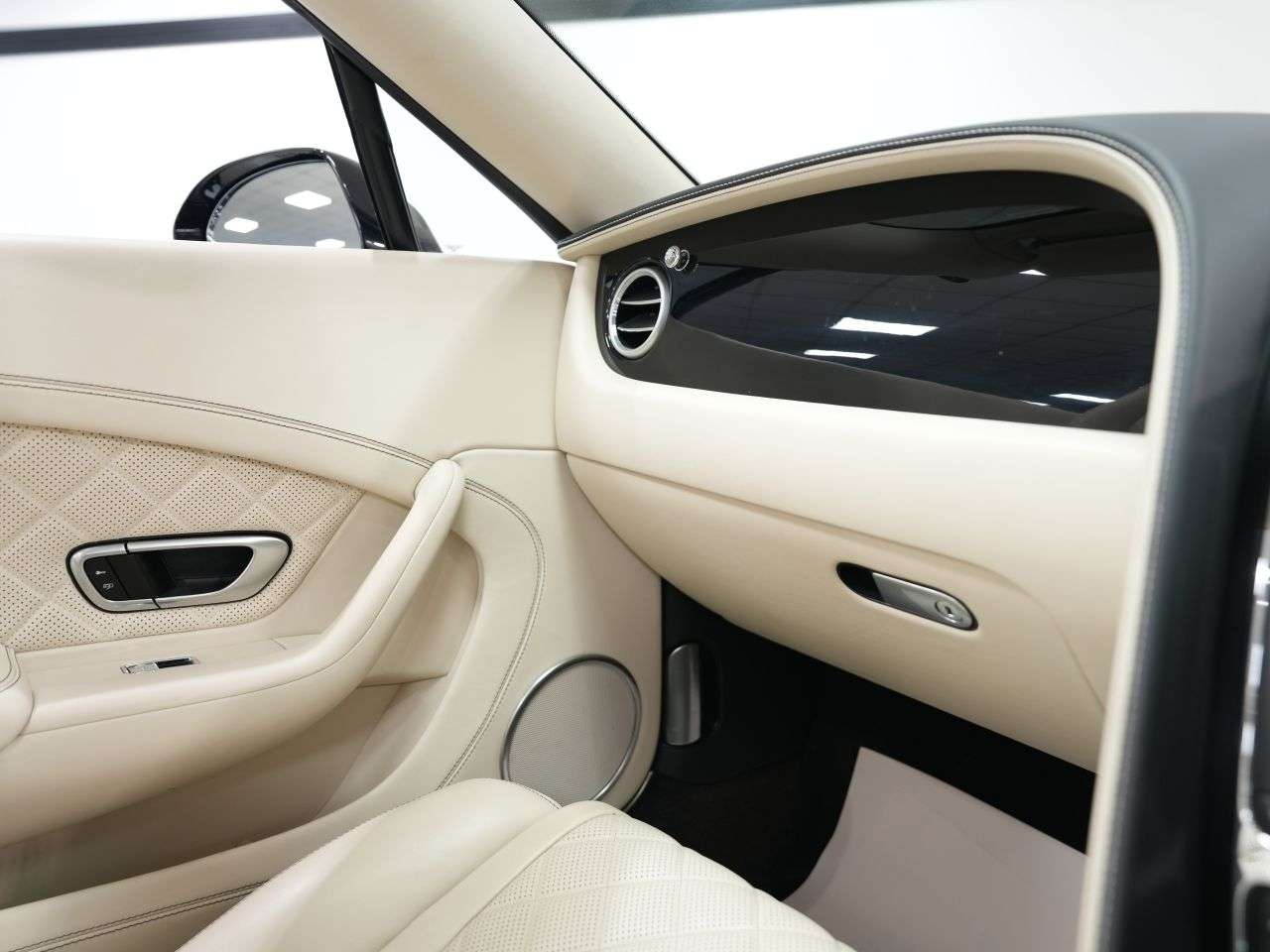 2016 BENTLEY CONTINENTAL 2016 BENTLEY CONTINENTAL