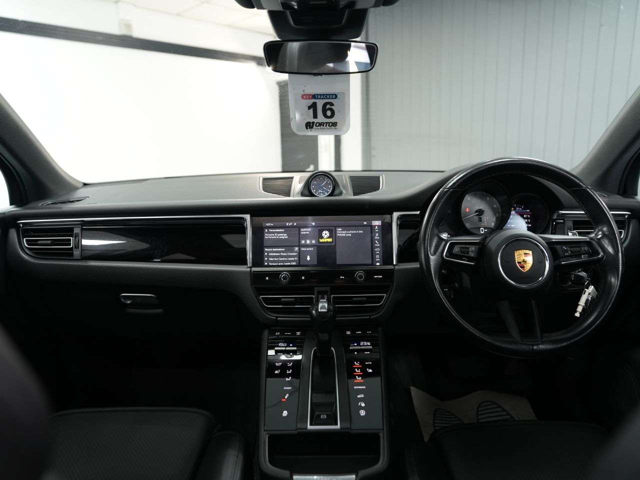 2021 PORSCHE MACAN 2021 PORSCHE MACAN