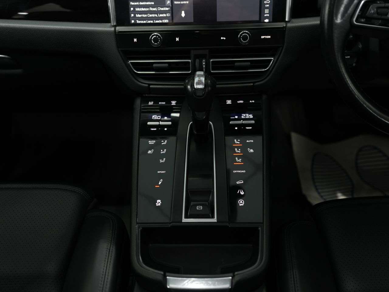 2021 PORSCHE MACAN 2021 PORSCHE MACAN