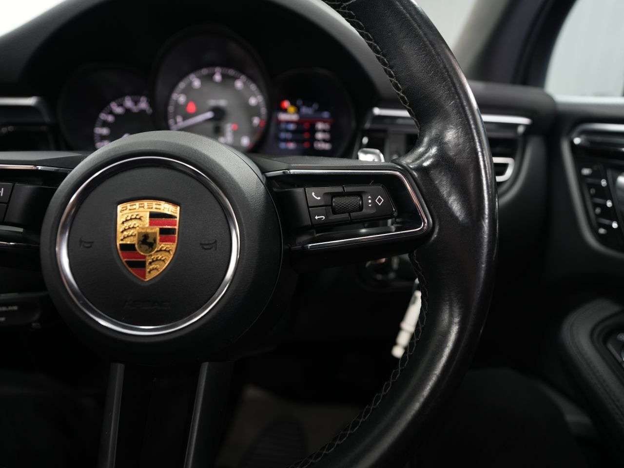2021 PORSCHE MACAN 2021 PORSCHE MACAN