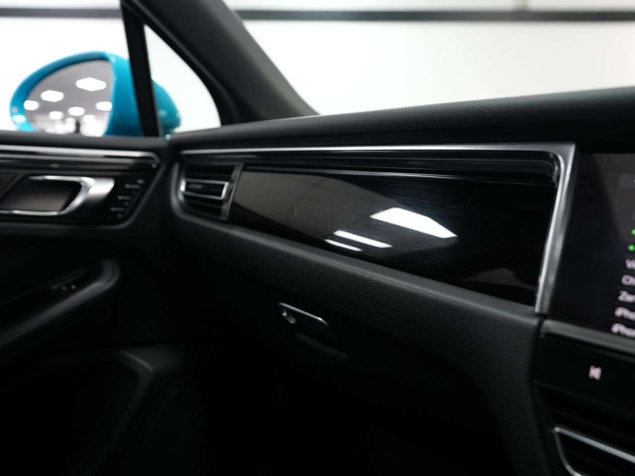 2021 PORSCHE MACAN 2021 PORSCHE MACAN