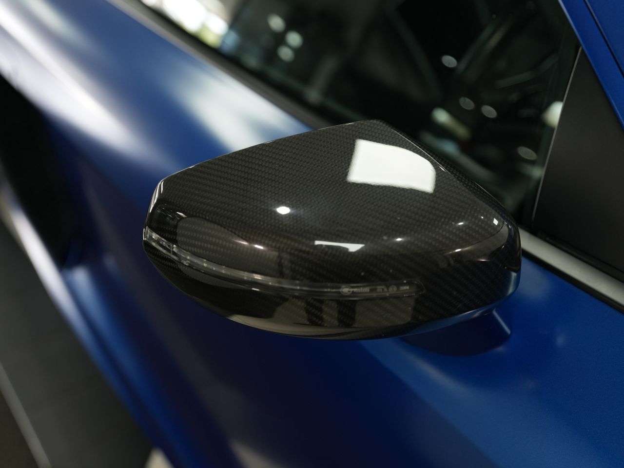 2013 AUDI R8 2013 AUDI R8