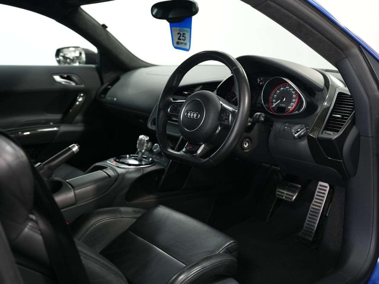2013 AUDI R8 2013 AUDI R8