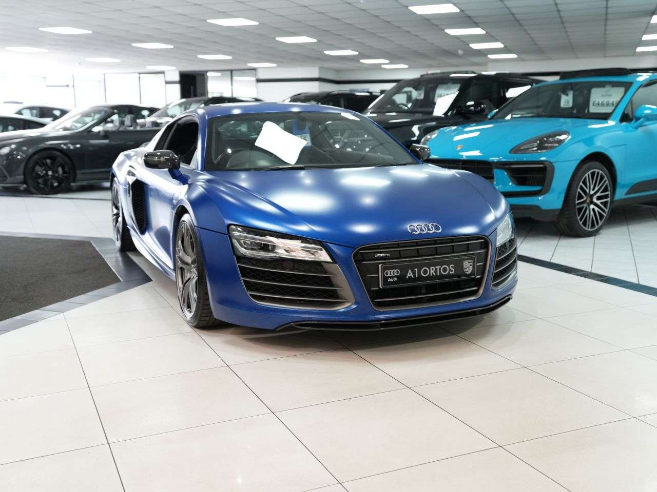 2013 AUDI R8 2013 AUDI R8