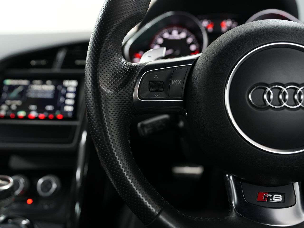 2013 AUDI R8 2013 AUDI R8