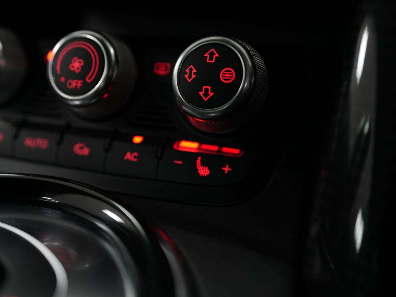 2013 AUDI R8 2013 AUDI R8