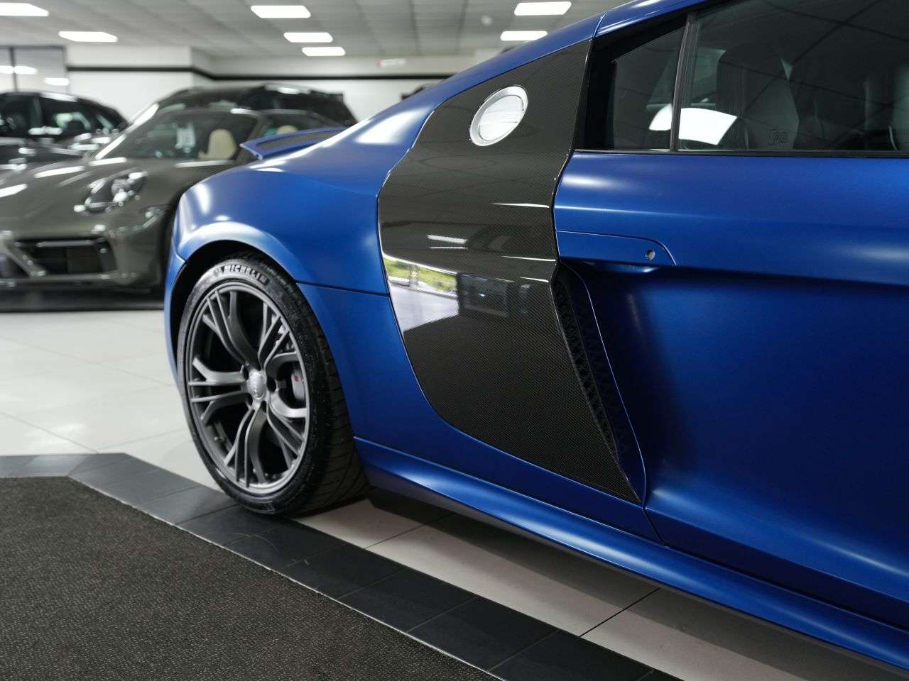 2013 AUDI R8 2013 AUDI R8