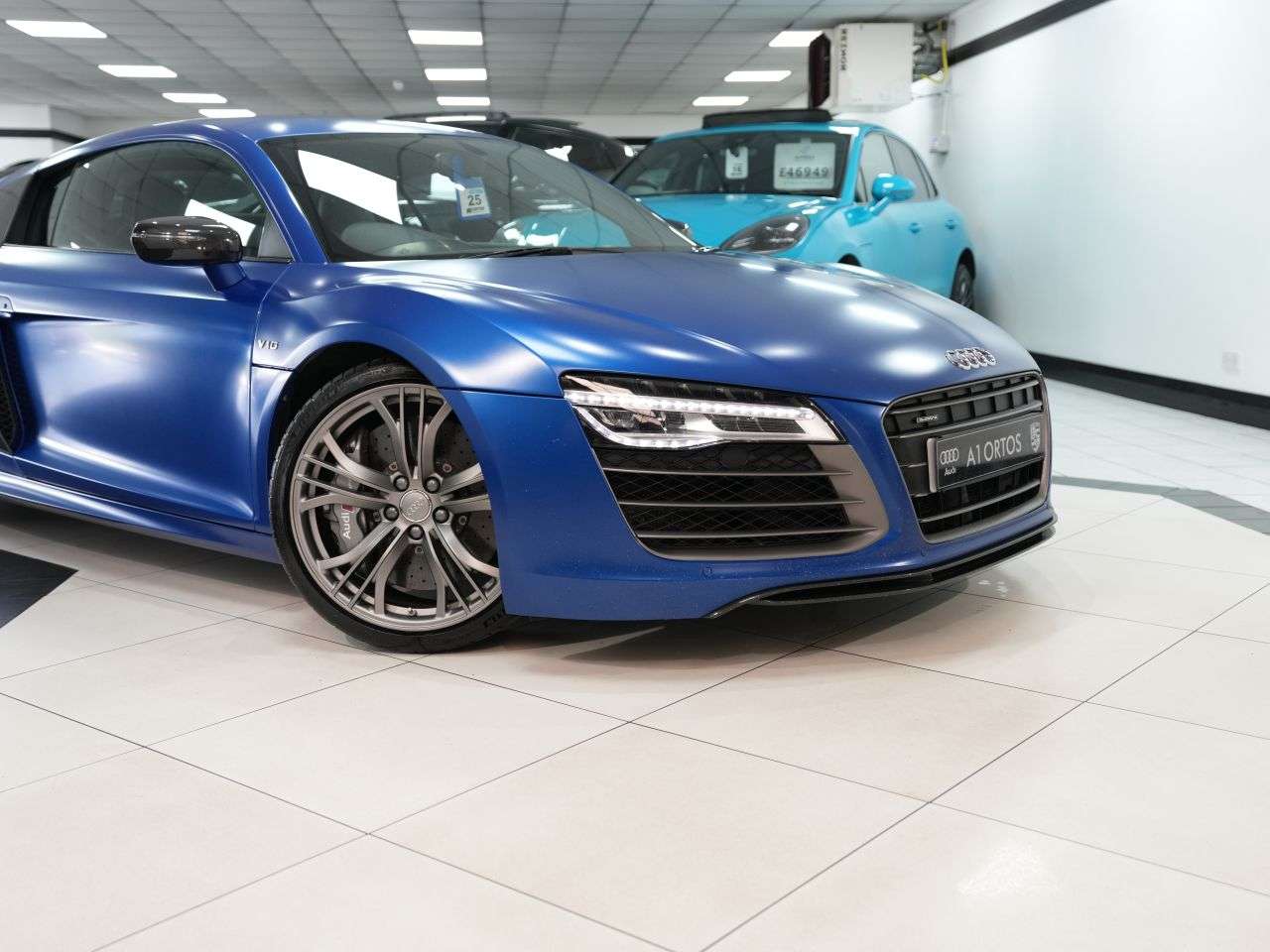 2013 AUDI R8 2013 AUDI R8