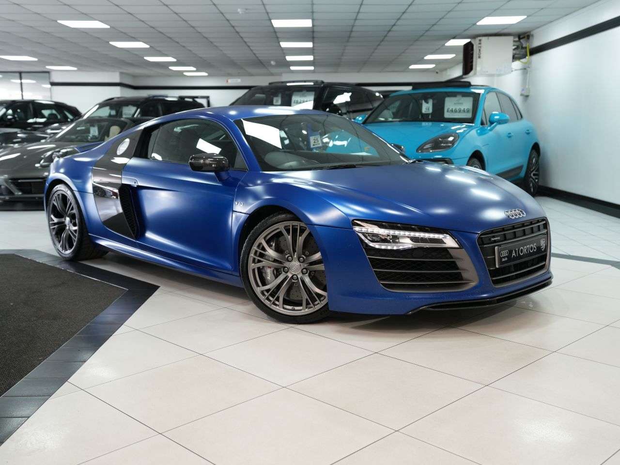 2013 AUDI R8 2013 AUDI R8