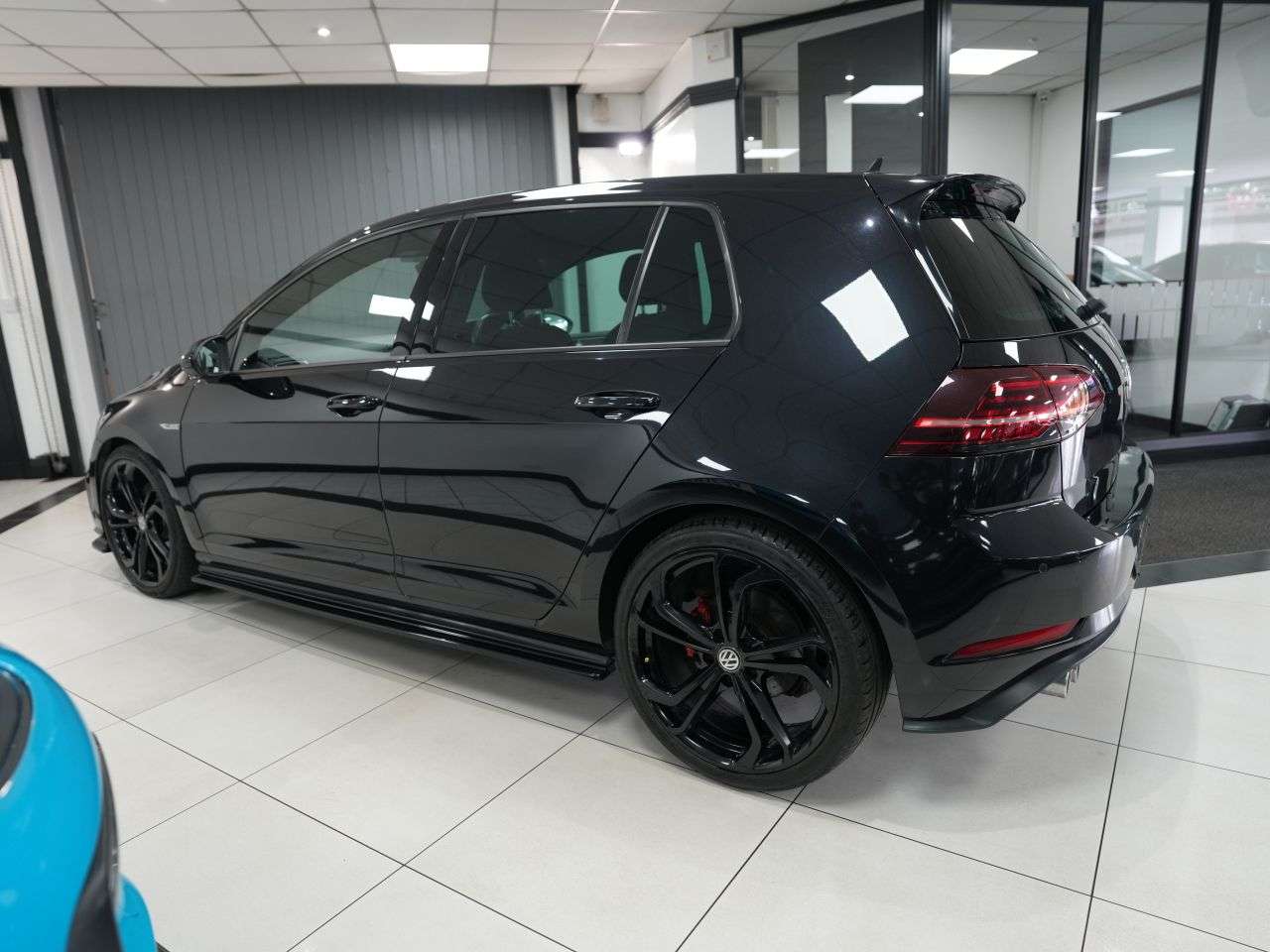 2017 VOLKSWAGEN GOLF 2017 VOLKSWAGEN GOLF