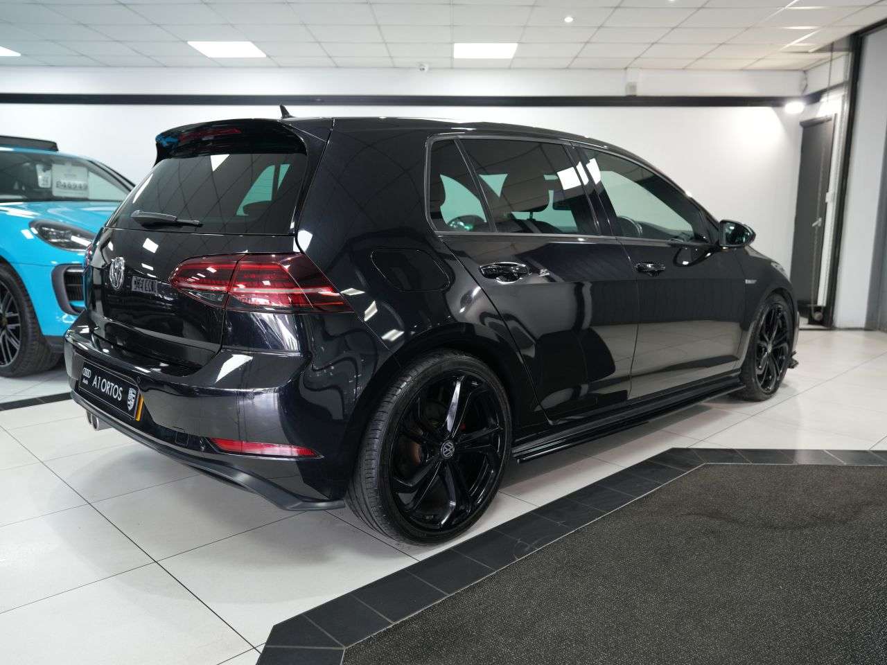2017 VOLKSWAGEN GOLF 2017 VOLKSWAGEN GOLF