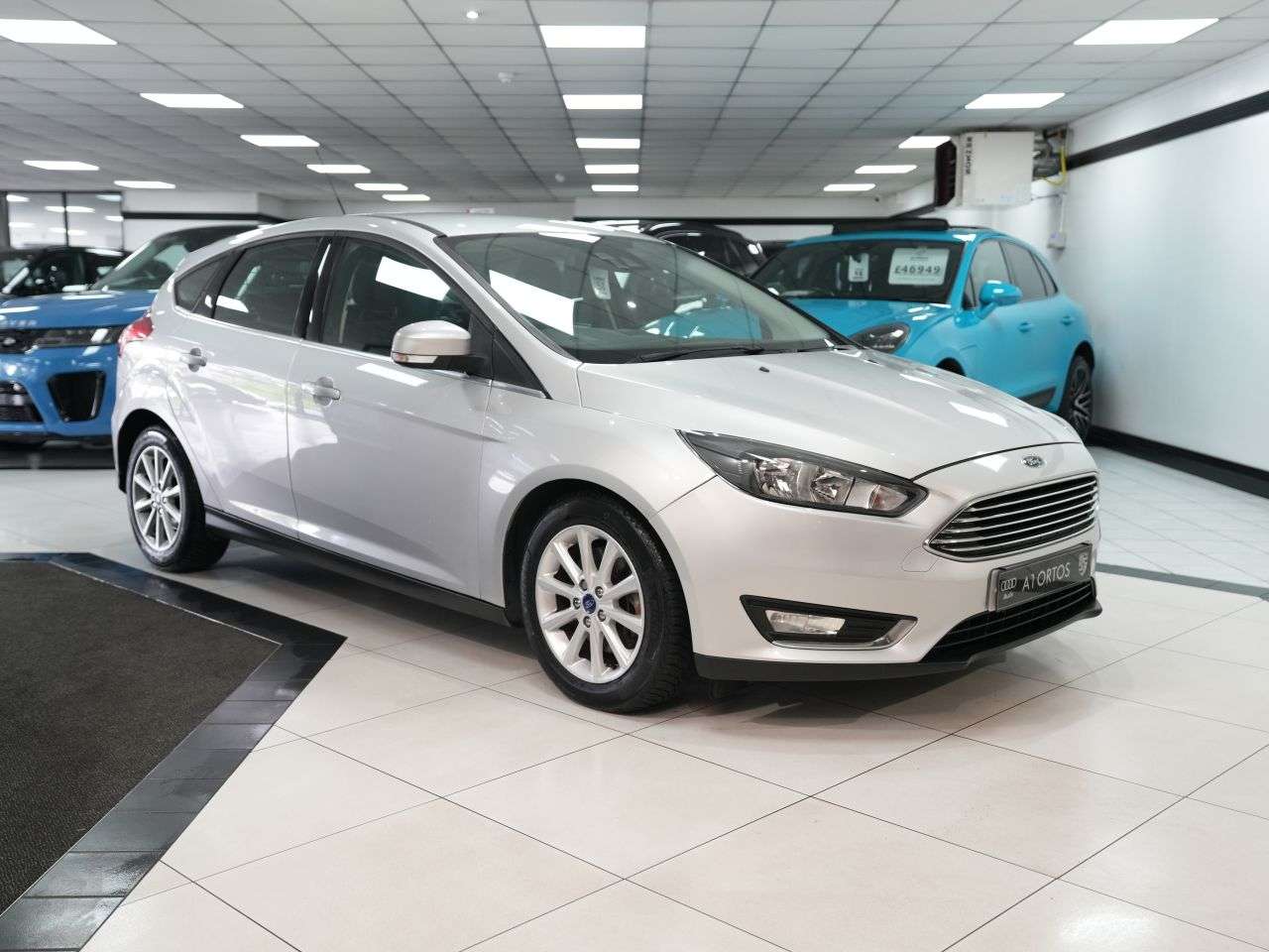 A 2015 FORD FOCUS 2.0 TDCi Titanium Hatchback 5dr Diesel Powershift Euro 6 (s/s) (150 ps) ONE A 2015 FORD FOCUS 2.0 TDCi Titanium Hatchback 5dr Diesel Powershift Euro 6 (s/s) (150 ps) ONE