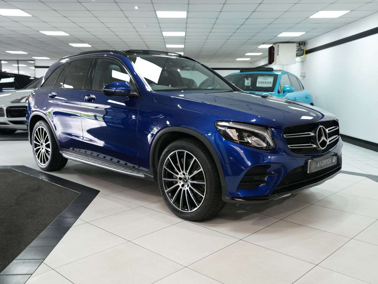 A 2018 MERCEDES-BENZ GLC 3.0 GLC350d V6 AMG Line (Premium) SUV 5dr Diesel G-Tronic 4MATIC Euro 6 (s/ A 2018 MERCEDES-BENZ GLC 3.0 GLC350d V6 AMG Line (Premium) SUV 5dr Diesel G-Tronic 4MATIC Euro 6 (s/