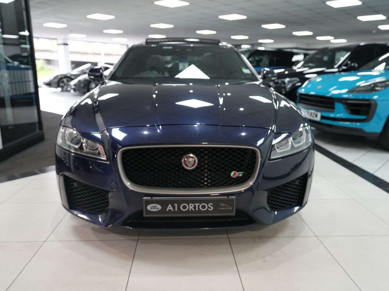 A 2016 JAGUAR XF 3.0d V6 S Saloon 4dr Diesel Auto Euro 6 (s/s) (300 ps) BE QUICK GENUINE PX A 2016 JAGUAR XF 3.0d V6 S Saloon 4dr Diesel Auto Euro 6 (s/s) (300 ps) BE QUICK GENUINE PX