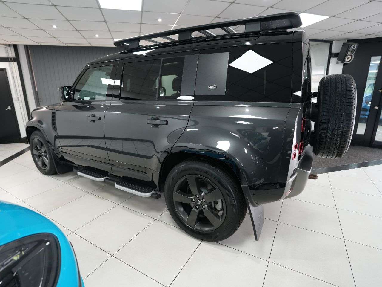 2023 LAND ROVER DEFENDER 2023 LAND ROVER DEFENDER