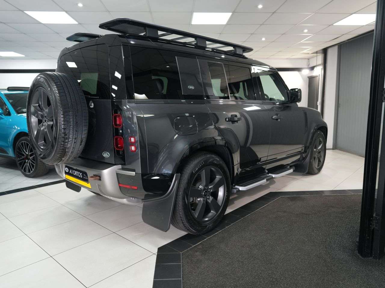 2023 LAND ROVER DEFENDER 2023 LAND ROVER DEFENDER