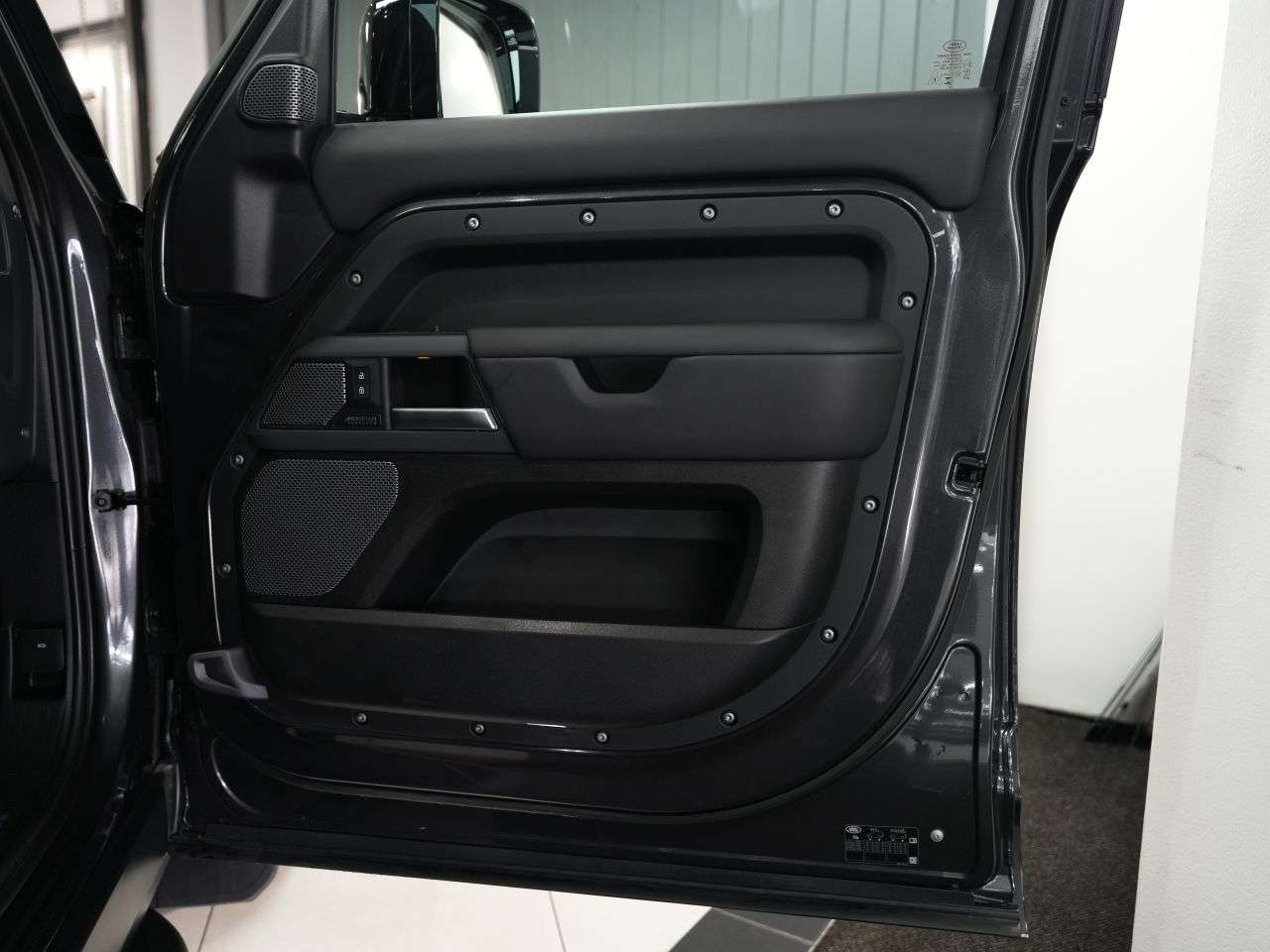 2023 LAND ROVER DEFENDER 2023 LAND ROVER DEFENDER