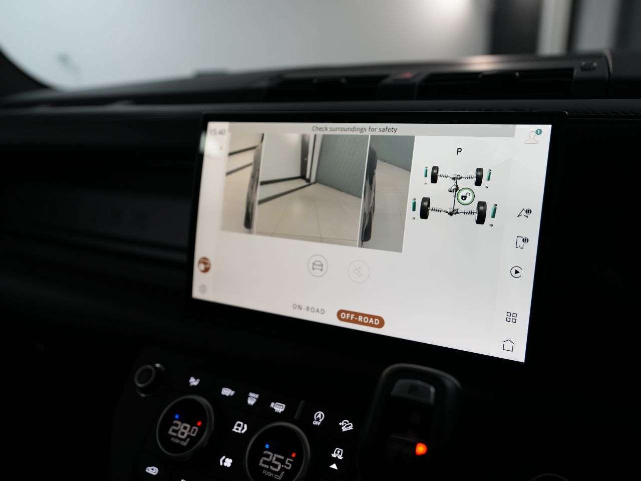 2023 LAND ROVER DEFENDER 2023 LAND ROVER DEFENDER