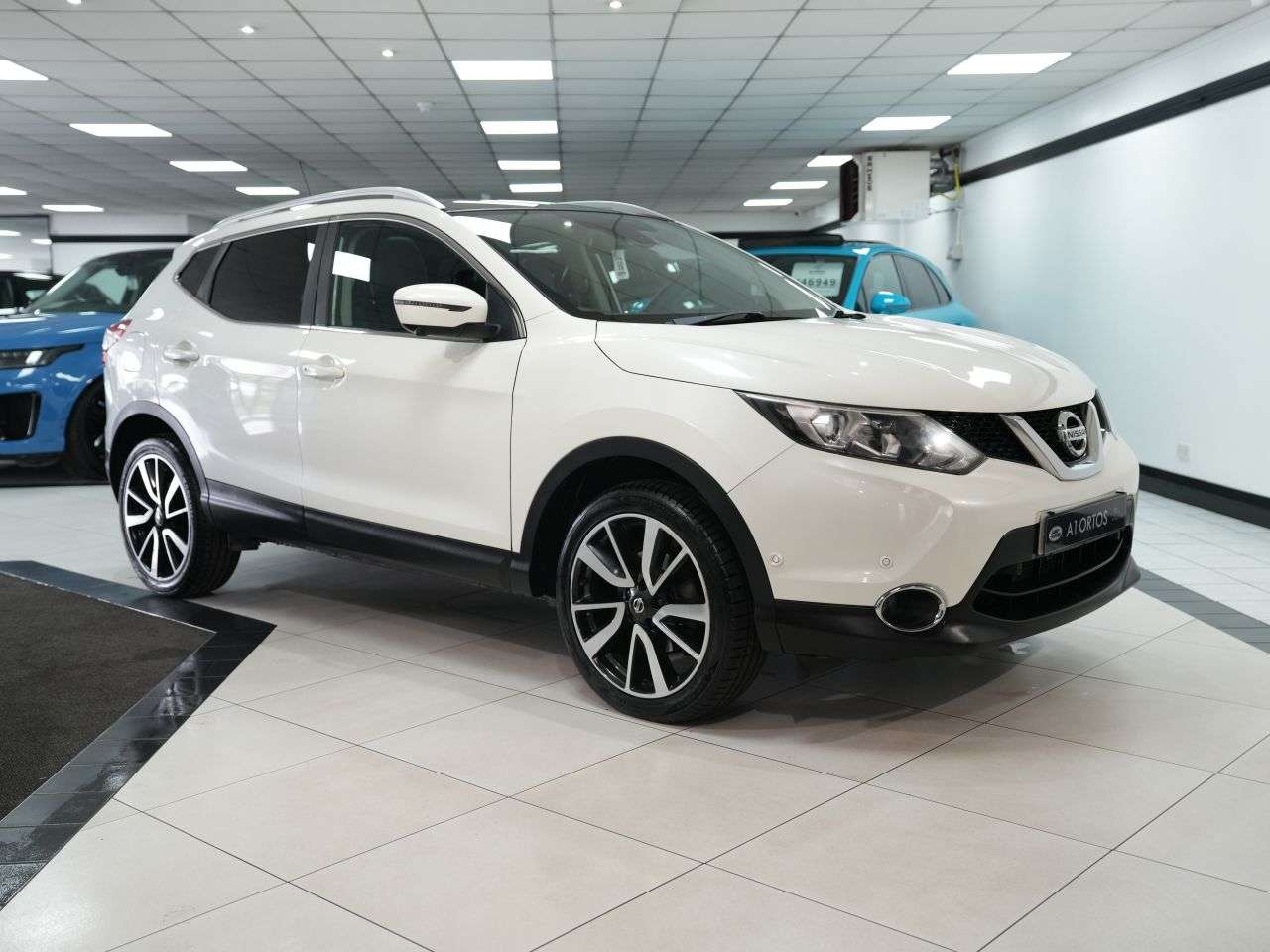 A 2017 NISSAN QASHQAI 1.6 dCi Tekna SUV 5dr Diesel XTRON 2WD Euro 6 (s/s) (130 ps) BE QUICK GENUI A 2017 NISSAN QASHQAI 1.6 dCi Tekna SUV 5dr Diesel XTRON 2WD Euro 6 (s/s) (130 ps) BE QUICK GENUI