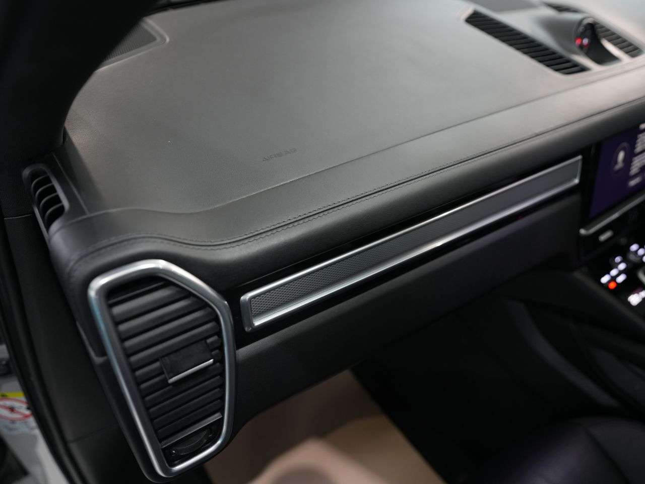 2023 PORSCHE CAYENNE 2023 PORSCHE CAYENNE