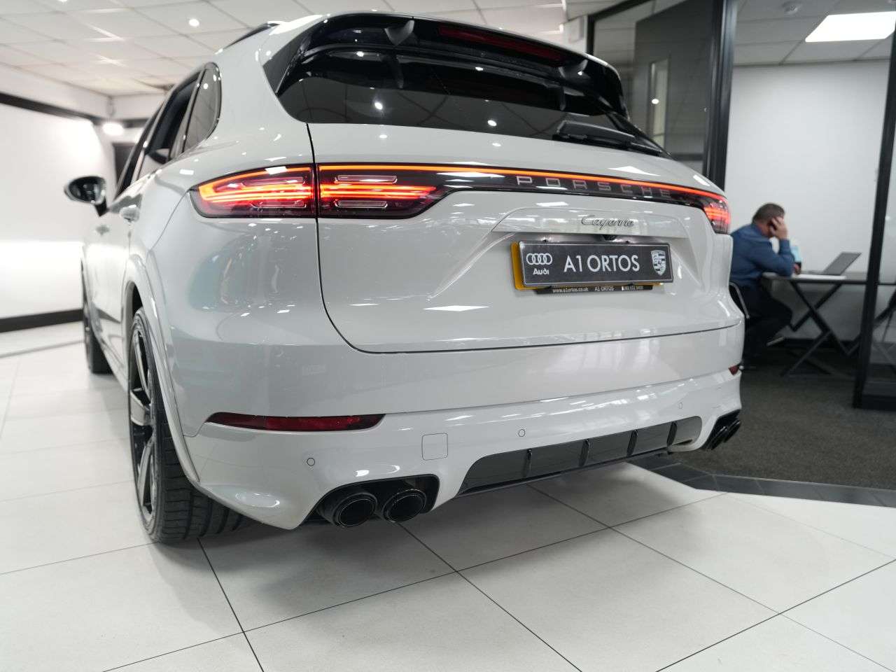 2023 PORSCHE CAYENNE 2023 PORSCHE CAYENNE