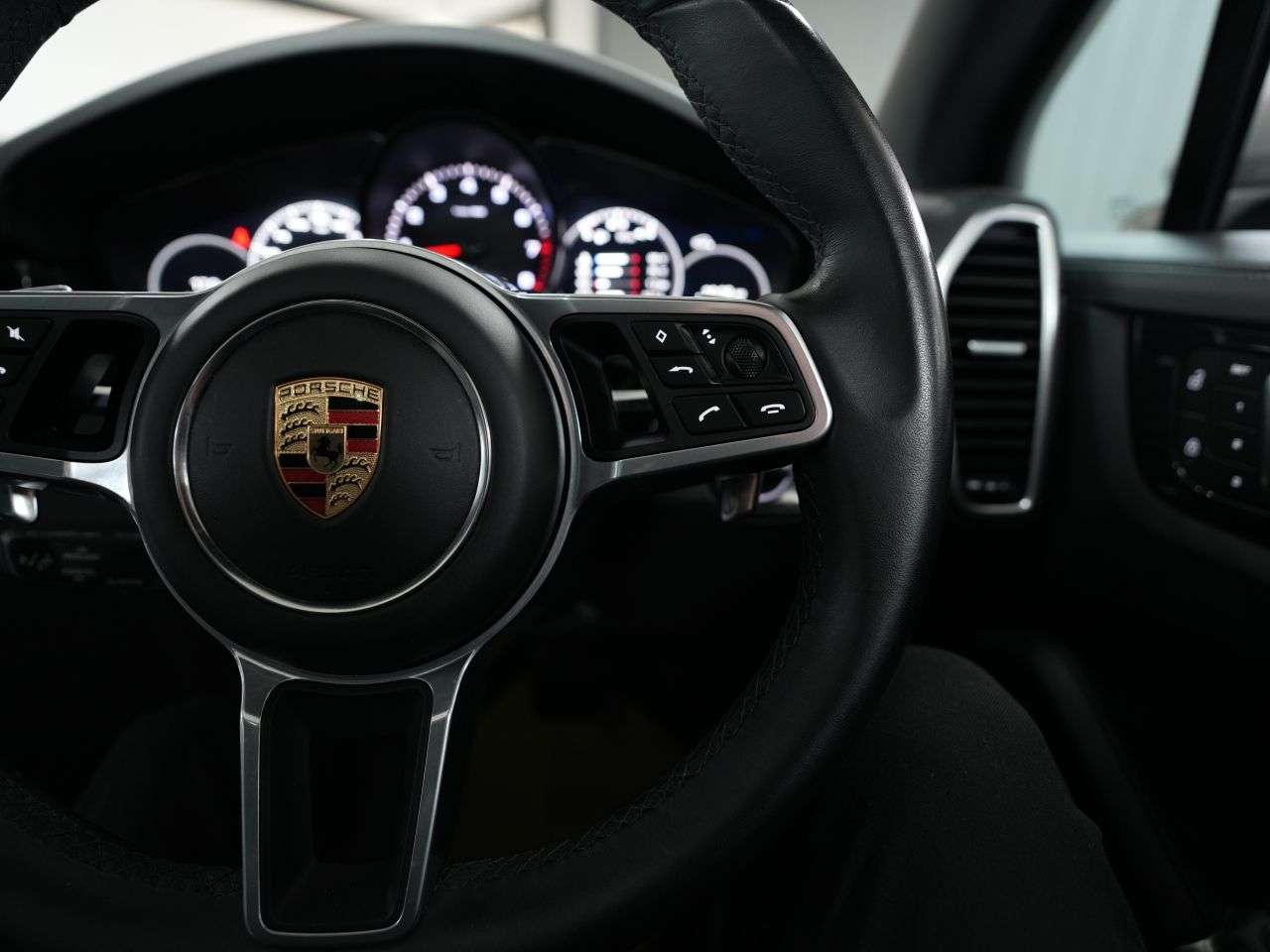 2023 PORSCHE CAYENNE 2023 PORSCHE CAYENNE