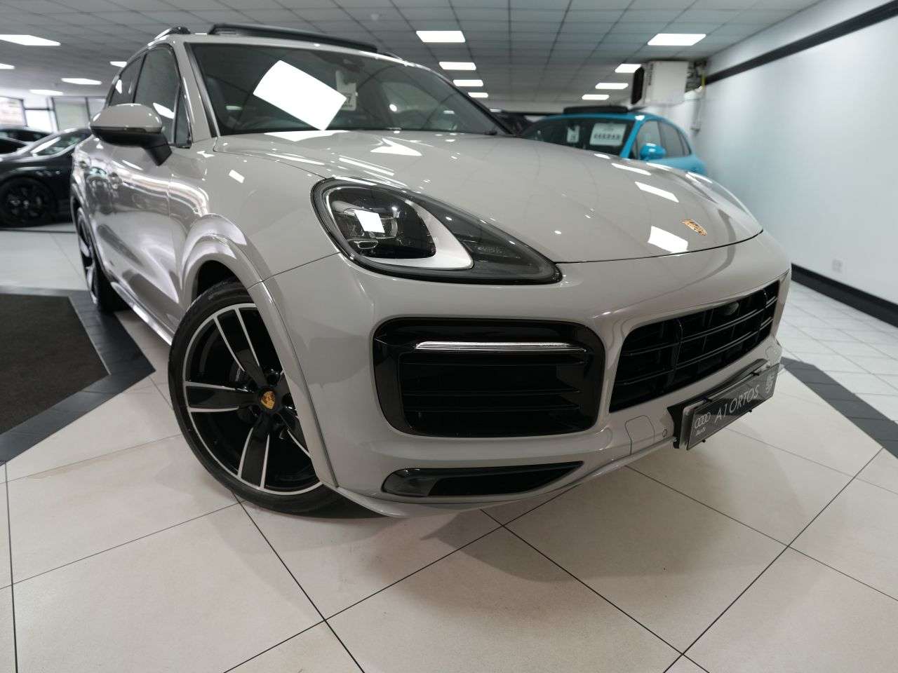 2023 PORSCHE CAYENNE 2023 PORSCHE CAYENNE