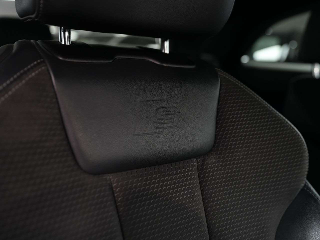 2018 AUDI A5 2018 AUDI A5