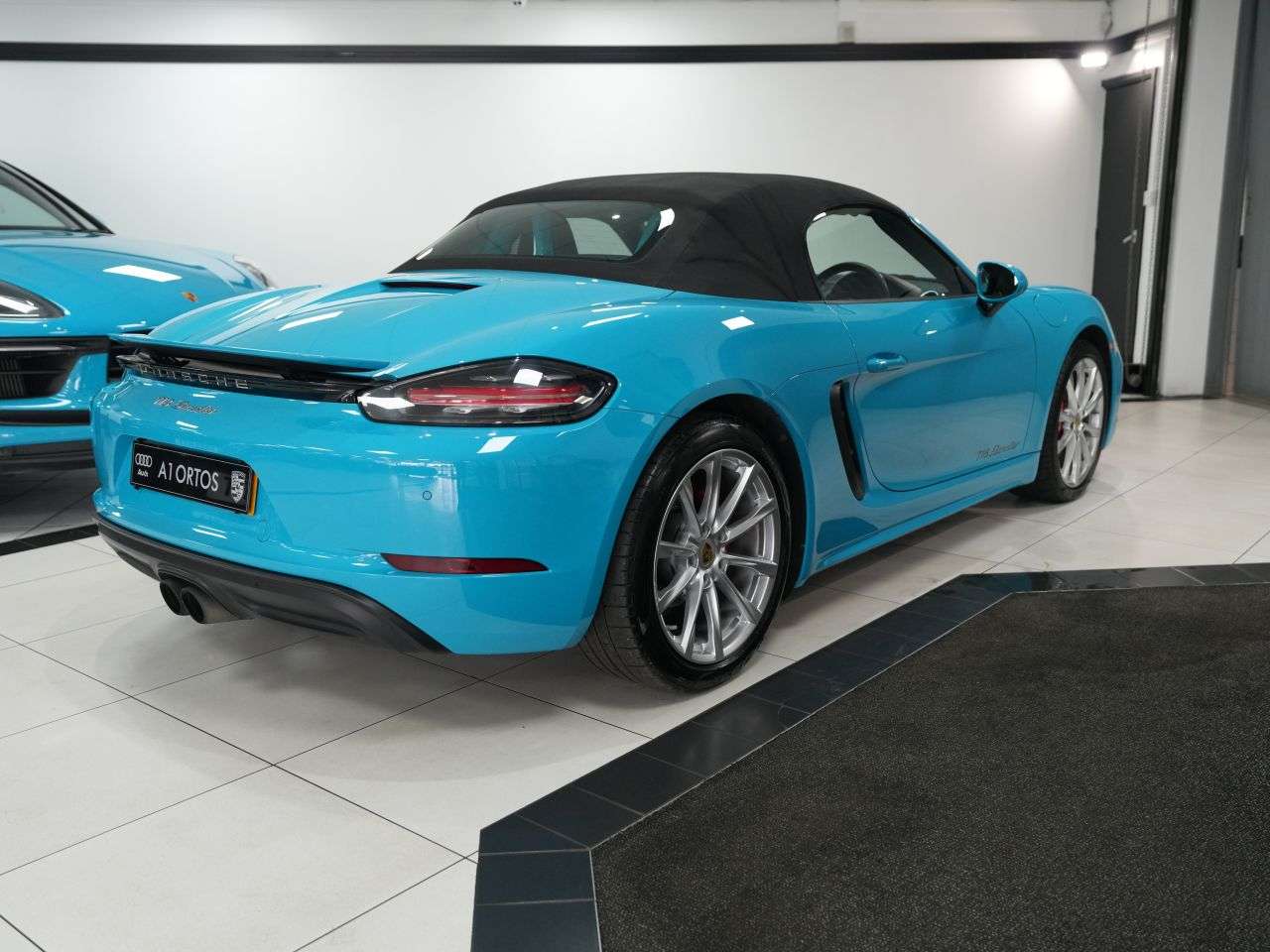 2016 PORSCHE 718 BOXSTER 2016 PORSCHE 718 BOXSTER