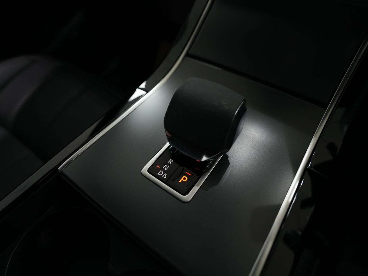 2023 LAND ROVER RANGE ROVER EVOQUE 2023 LAND ROVER RANGE ROVER EVOQUE