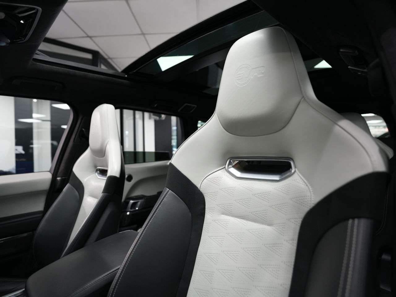 2020 LAND ROVER RANGE ROVER SPORT 2020 LAND ROVER RANGE ROVER SPORT