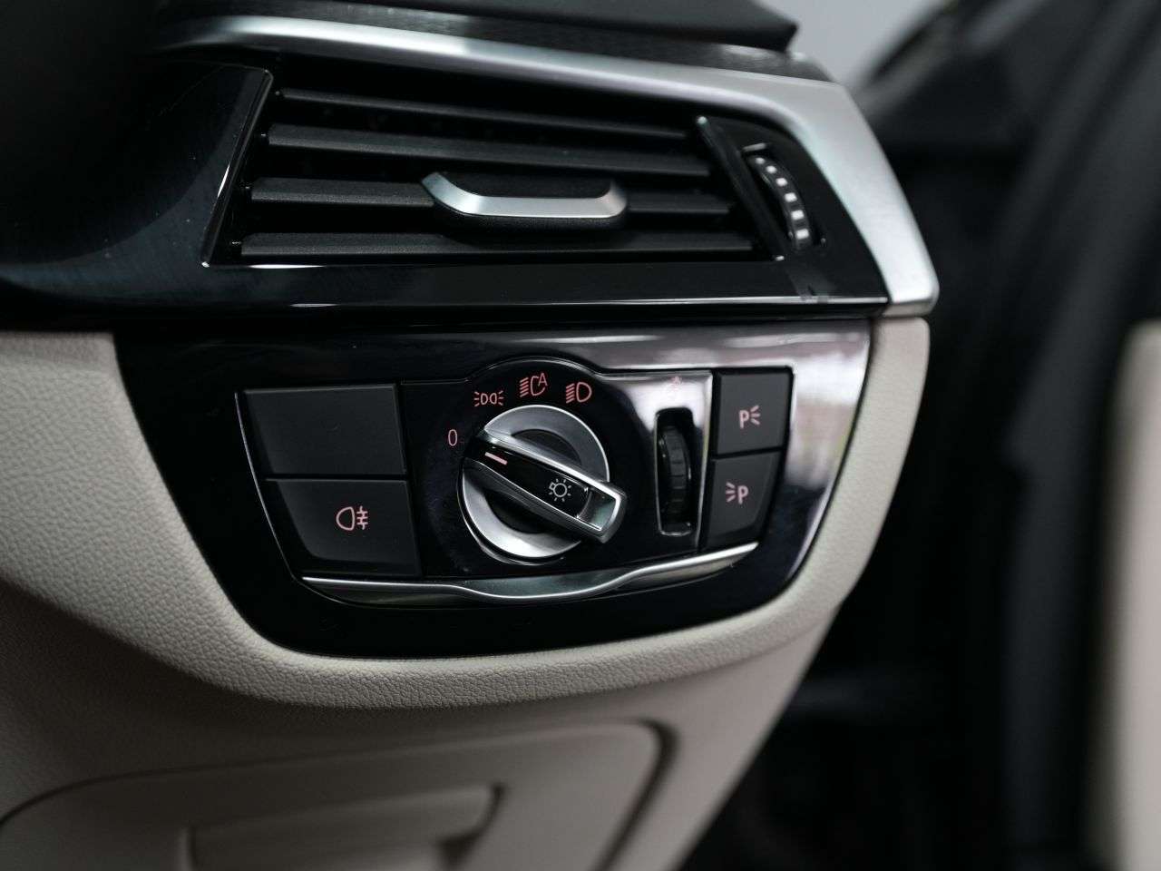 2020 BMW 5 SERIES 2020 BMW 5 SERIES