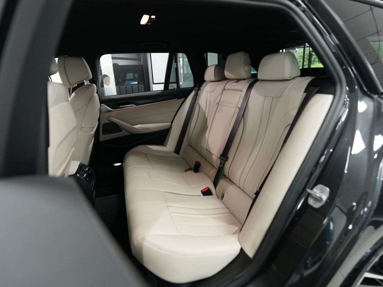 2020 BMW 5 SERIES 2020 BMW 5 SERIES