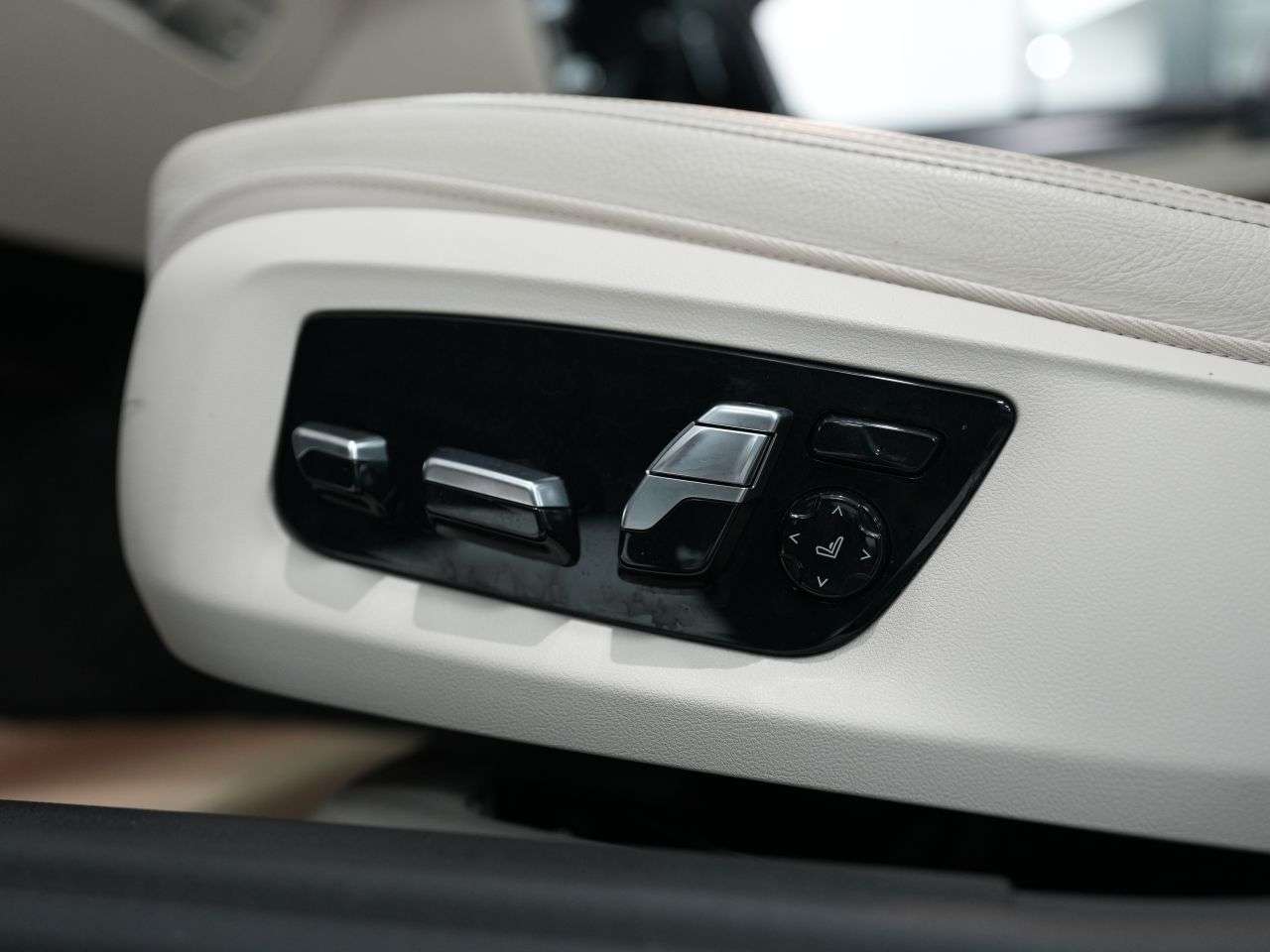 2020 BMW 5 SERIES 2020 BMW 5 SERIES