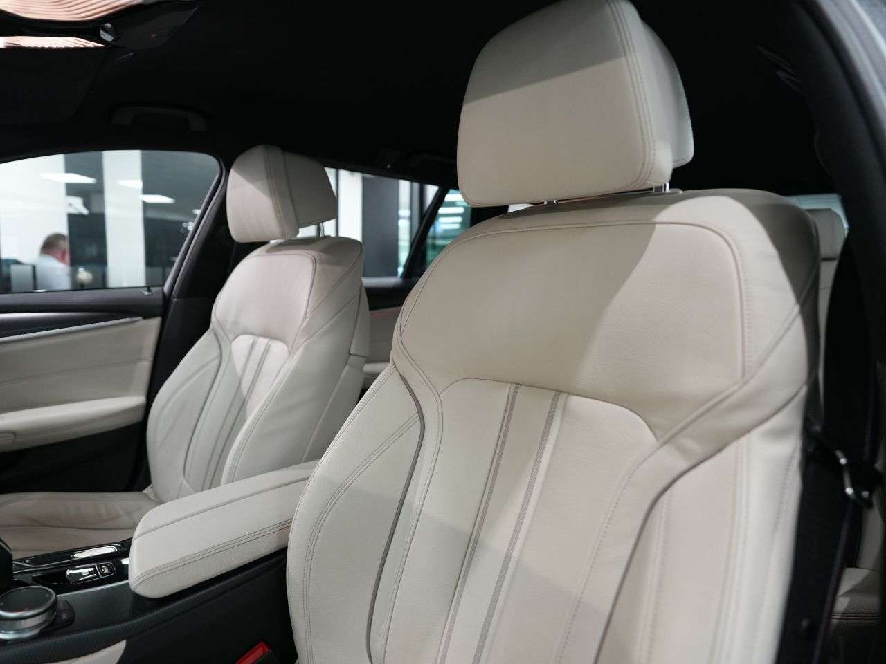 2020 BMW 5 SERIES 2020 BMW 5 SERIES